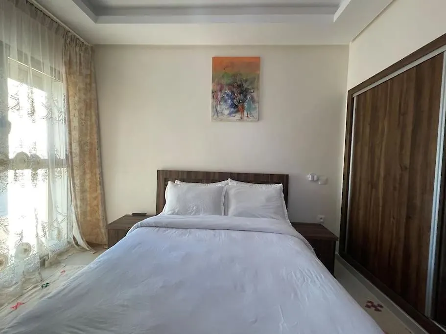 Beach View Apartment & Surf 아가디르